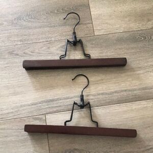 Poster hangers